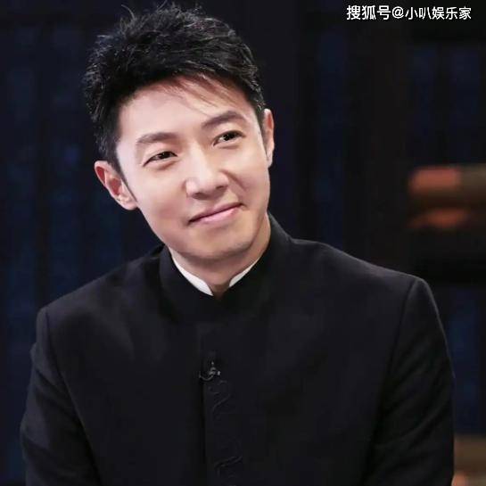 人过端午和游客玩水一点架子都没有AG真人这才是真偶像！撒贝宁带家(图12)