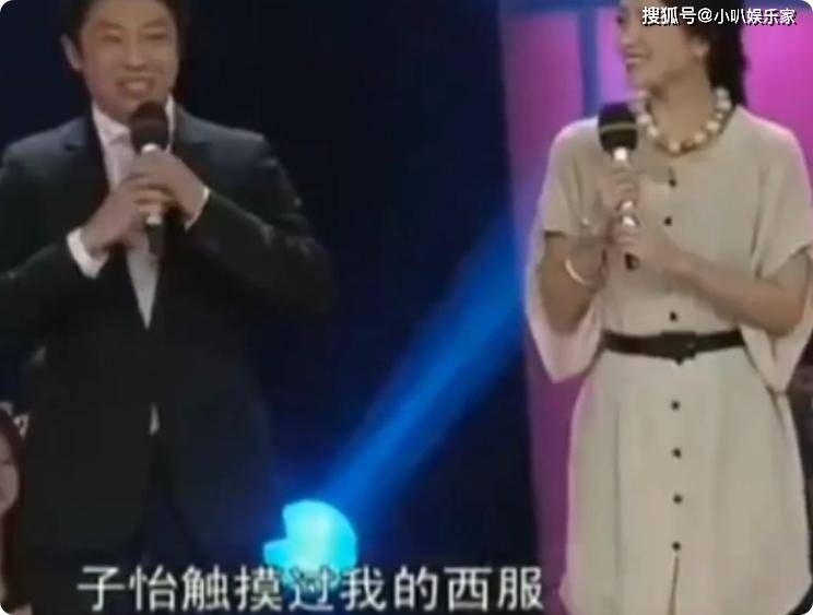 人过端午和游客玩水一点架子都没有AG真人这才是真偶像！撒贝宁带家(图15)